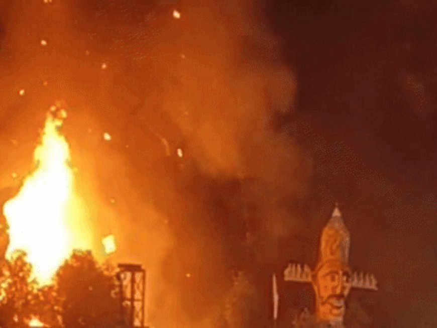 सवाईमाधोपुर के रामलीला और दशहरा मैदान में हुआ रावण दहन:कृषि मंत्री बोले, सोचा कि कहीं बारिश में ना बह जाए रावण