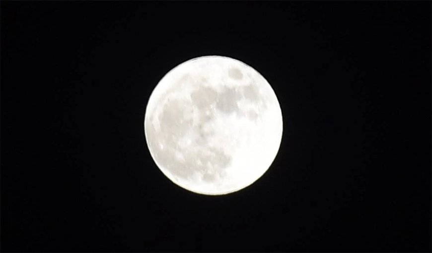 Sharad Purnima 2025: चंद्रमा से बरसेगा अमृत, जानें अखंड सौभाग्य और आरोग्य पाने का महाउपाय