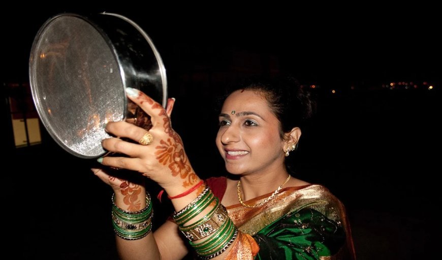 Karwa Chauth 2025: करवा चौथ व्रत के ये नियम तोड़ना पड़ सकता है भारी, सौभाग्य पर पड़ सकती है आंच