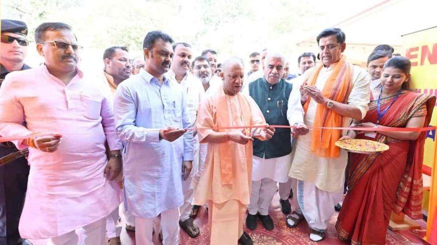 सीएम योगी ने गोरखपुर में किया यूपी ट्रेड शो स्वदेशी मेले का शुभारंभ