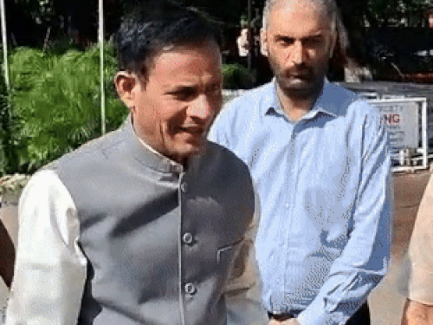 चंडीगढ़ चीफ सेक्रेटरी ने मांगी सभी परियोजनाओं की सूची:अगली बैठक में रिपोर्ट होगी पेश, वित्तीय शक्तियां घटाए जाने का होगा आकलन