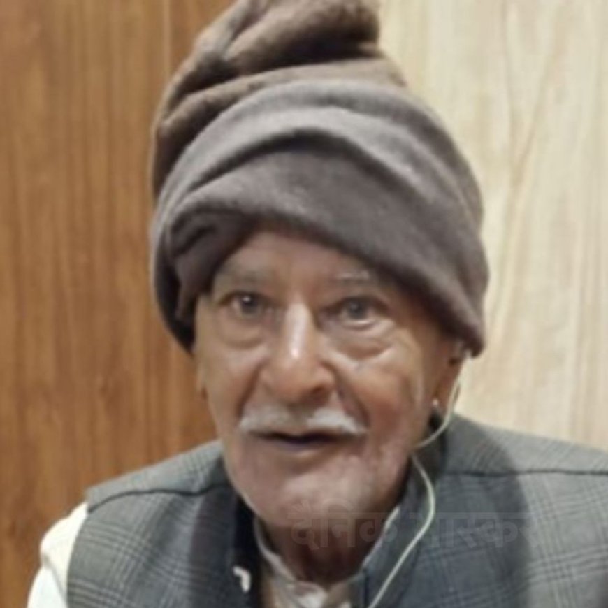 हांसी में कैंटर ने बुजुर्ग को मारी टक्कर:इलाज के दौरान तोड़ा दम, सैर करने गया था; ड्राइवर गिरफ्तार