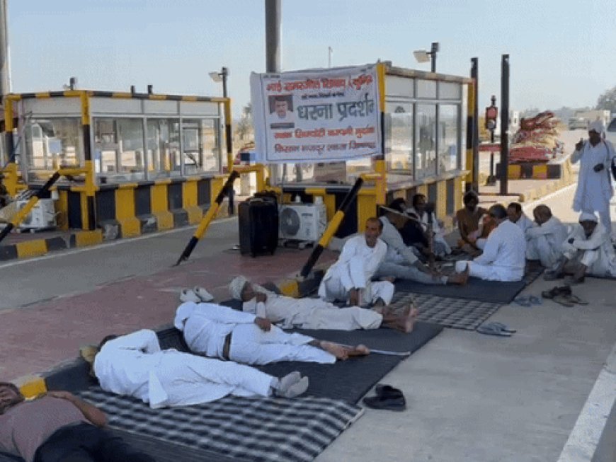 जींद में धरने पर बैठे 150 किसानों पर केस:कंपनी का दावा-12 लाख का नुकसान, भिड़ताना टोल प्लाजा पर धरना चौथे दिन भी जारी