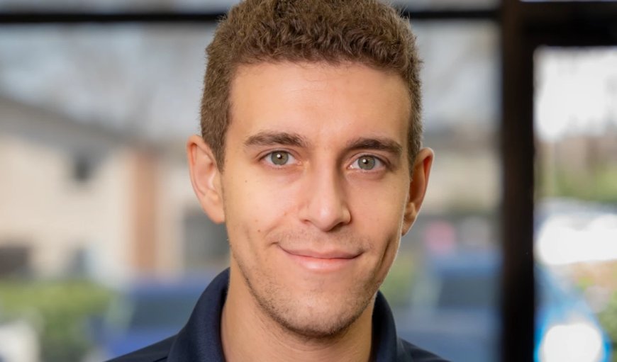 महज 29 साल की उम्र में शतरंज ग्रैंडमास्टर Daniel Naroditsky का निधन, खेल जगत स्तब्ध
