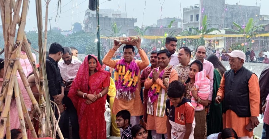 पूर्वांचल समाज के लोक आस्था के महापर्व छठ पूजा के अवसर पर विधायक शिव अरोरा ने जगह जगह छठ घाटों का किया भ्रमण*