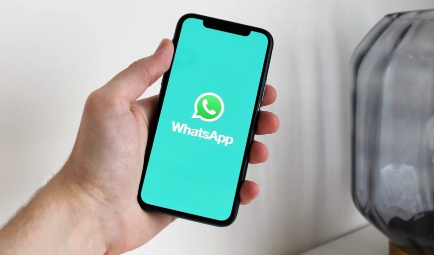 WhatsApp का बड़ा अपडेट: स्टेटस पर इमोजी रिएक्शन से एंगेजमेंट होगा सुपरफास्ट!