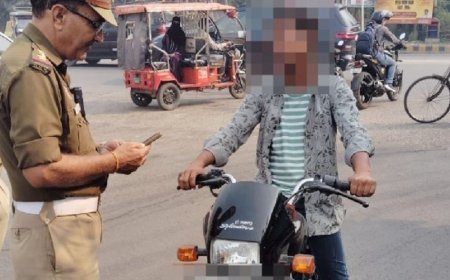 वाहन एजेंसी मालिकों से बोले संयुक्त पुलिस आयुक्त बबलू कुमार:लखनऊ में व्यापारिक विकास और कानून-व्यवस्था में सामंजस्य जरूरी; हेलमेट को जरूरी एसेसरी बनाएं
