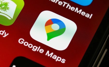 Google Maps का भारत के लिए बड़ा अपडेट, अब रियल टाइम में मिलेगी ट्रैफिक-सुरक्षा की जानकारी।