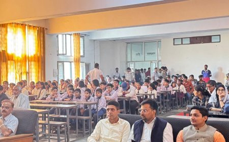 जुलाना में वंदे मातरम की 150वीं वर्षगांठ मनाई:छात्र-छात्राओं ने दी सांस्कृतिक प्रस्तुति, भाजपा नेता योगेश बोले- गीत नहीं सम्मान का प्रतीक