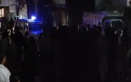 कृष्ण जी की मूर्ति को उखाड़ कर ले गया CCTV:आस-पास के लोगों में आक्रोश,जयपुर रोंड़ जाम किया,पुलिस मौके पर