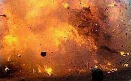 LIVE: लालकिले के पास कार में धमाका, 2 से 3 लोग घायल