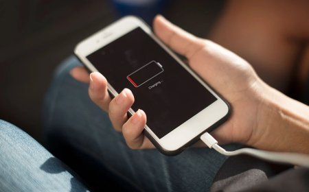 Tech Tips: बिना नया चार्जर खरीदे करें फास्ट चार्जिंग, जानें ये दो आसान तरीके