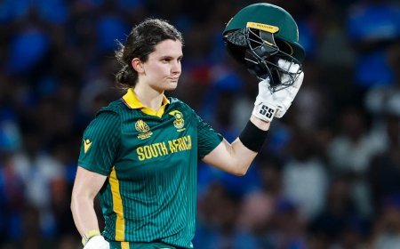 लॉरा वोल्वार्ड्ट अक्टूबर 2025 की ICC प्लेयर ऑफ द मंथ, विश्व कप में किया कमाल