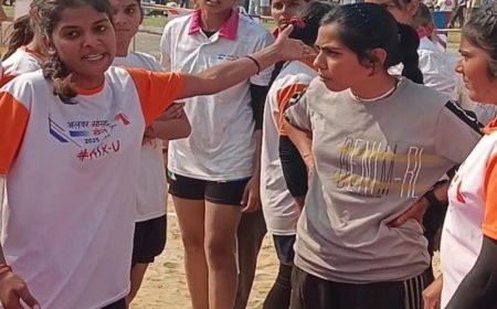 अलवर सासंद खेल उत्सव का सेमीफाइन में खेल रही टीमें:कबड्‌ड़ी की खिलाड़ियों ने मेच फिक्स के आरोप लगाए, नेशनल और स्टेट खिलाड़ी को नहीं खेलने दिया