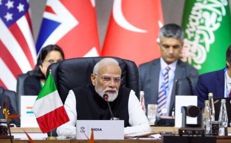 Prime Minister Modi  ने Johannesburg में G20 के इतर वैश्विक नेताओं से मुलाकात की