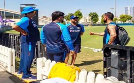 रांची में धोनी-कोहली का रीयूनियन, माही ने खुद ड्राइव कर विराट को होटल छोड़ा, सोशल मीडिया पर छाया वीडियो