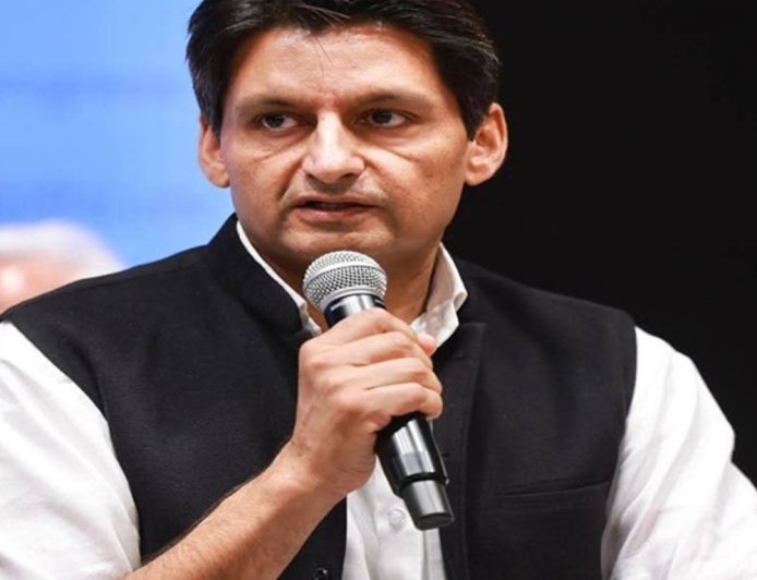 दिल्ली एयरपोर्ट GPS सिस्टम में गड़बड़ी पर दीपेंद्र हुड्डा बोले:साइबर अटैक की साजिश की संभावना, उच्च स्तरीय जांच की मांग