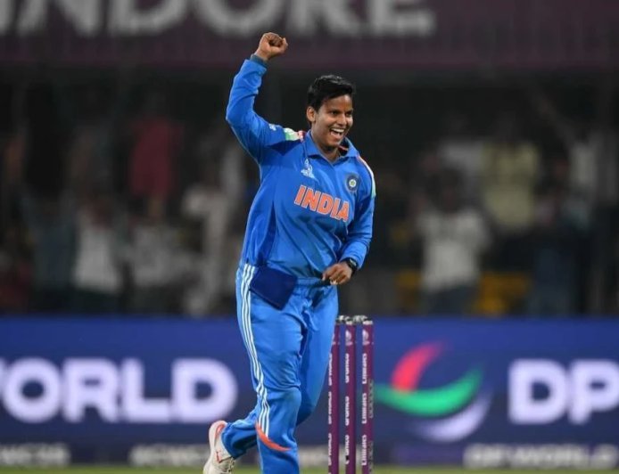 WPL 2026 नीलामी: दीप्ति शर्मा सबसे महंगी खिलाड़ी, UP Warriorz और MI की बड़ी बोली से बदला खेल