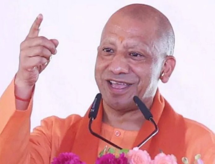 यूपी को विकसित प्रदेश बनाने में पर्यटन क्षेत्र का बड़ा योगदान, सीएम योगी की नीतियों से पर्यटकों की संख्या में रिकॉर्ड वृद्धि
