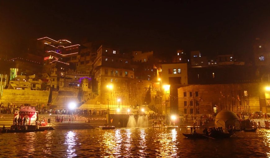 Dev Deepawali 2025: देव दीपावली पर शिवनगरी में उतरेंगे देवता, जानें दीपदान का महत्व और पूजा विधि