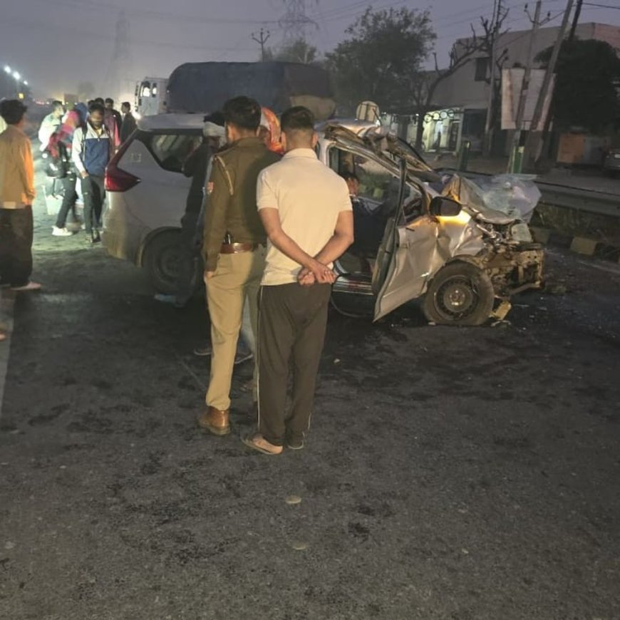 मुजफ्फरनगर में भीषण सड़क हादसा, एक की मौत:डंपर में घुसी अर्टिगा कार, 10 नेपाली नागरिक घायल