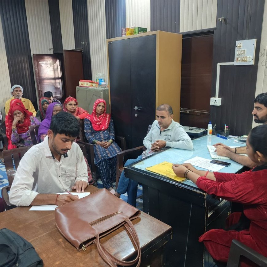 जींद में मजदूरों को बताए गए उनके अधिकार:मनरेगा सोशल ऑडिट को लेकर हुई ग्राम सभा, गड़बड़ी के होने पर शिकायत के तरीके बताए