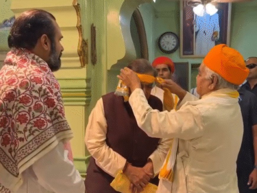 मुकेश अंबानी ने किए श्रीनाथजी प्रभु के दर्शन:तिलकायत पुत्र विशाल बावा से आशीर्वाद लिया; वरिष्ठ सेवा सदन बनाने की घोषणा की