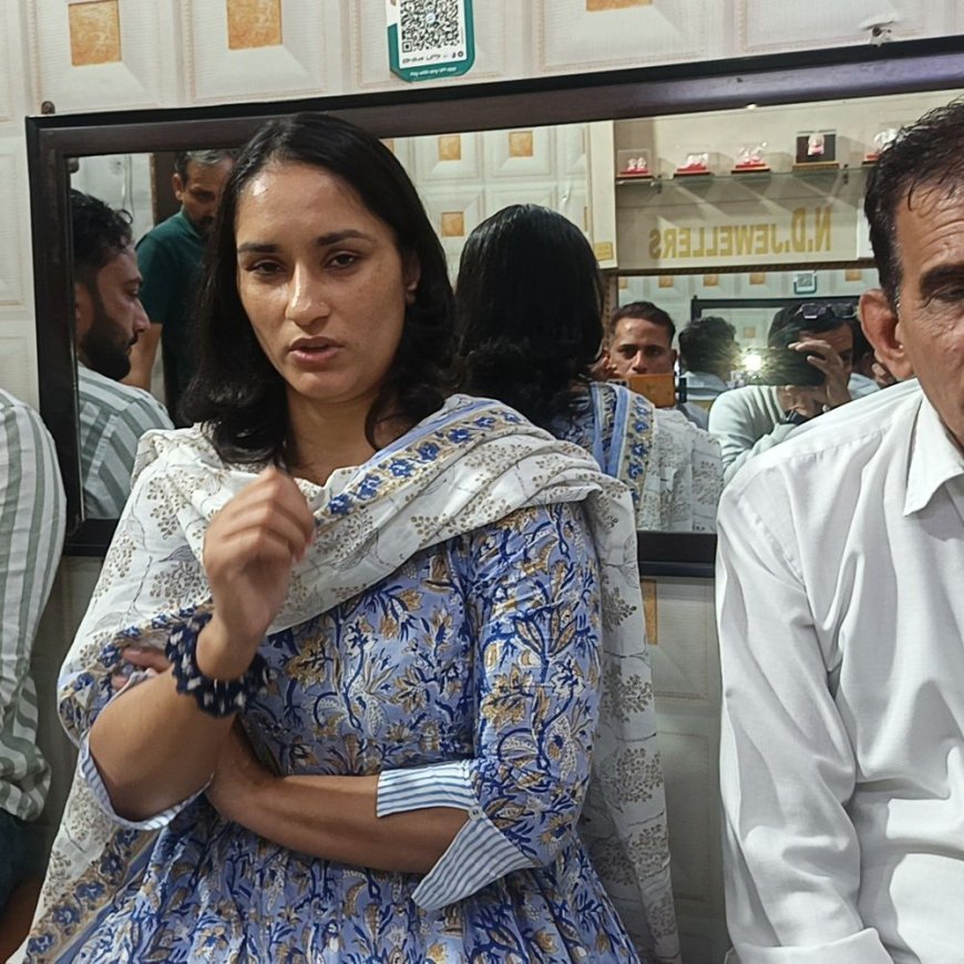 जुलाना में विनेश फोगाट बोलीं-पूरे देश में हुई वोट चोरी:राहुल गांधी के पास पुख्ता सबूत, जल्द ही जनता के सामने उजागर करेंगे