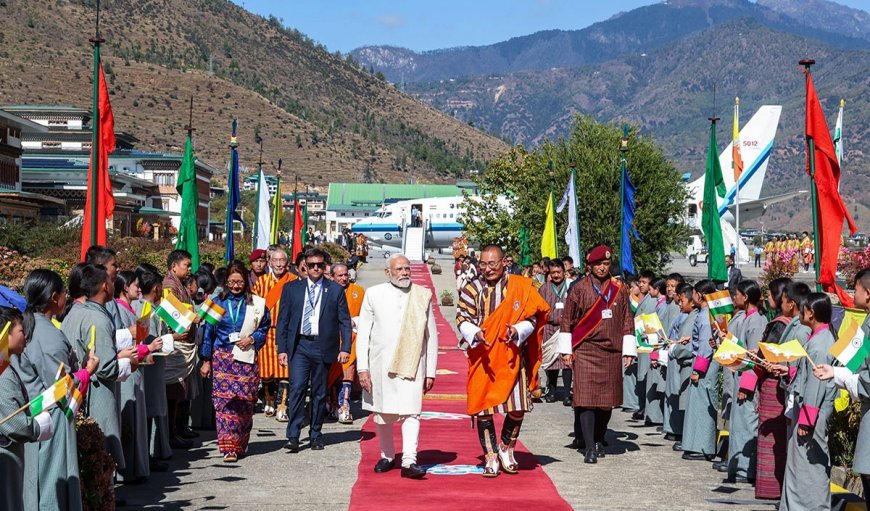 PM Modi Bhutan Visit ने लिख दिया हिमालयी मित्रता का नया अध्याय, China देखता रह गया मोदी ने खेल कर दिया