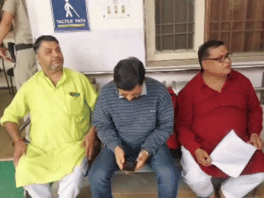 रोहतक में ज्वेलर को जान से मार देने की धमकी:गहने बनाने का डाल रहे दबाव; सोना और कैश की डिमांड, एसपी से मिले ज्वेलर्स