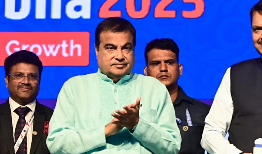 सहकारी बैंकों की सफलता के लिए अच्छा नेतृत्व महत्वपूर्ण : गडकरी