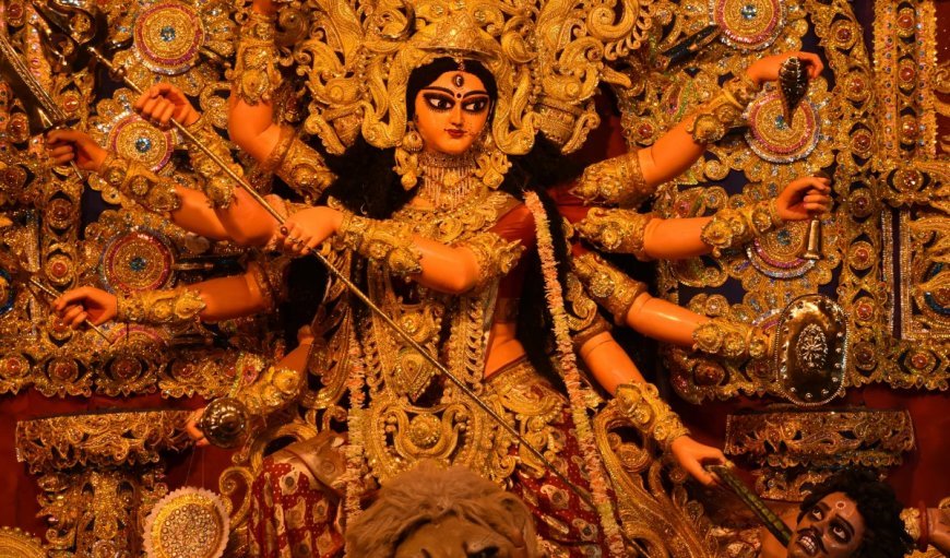 मासिक दुर्गाष्टमी आज: जानें पूजा विधि, इन गलतियों से करें परहेज, घर में आएगी सुख-समृद्धि