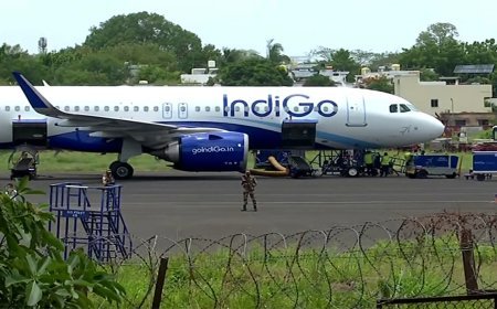 IndiGo Flights Delay: इंडिगो की कई फ्लाइट्स घंटों लेट, कंपनी ने मांगी माफी