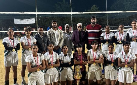 सिरसा की वॉलीबॉल टीम ने सोनीपत में मारी बाजी:महिला-पुरुष दोनों वर्गों में राज्यस्तर पर स्वर्ण पदक जीते; जींद को हराया