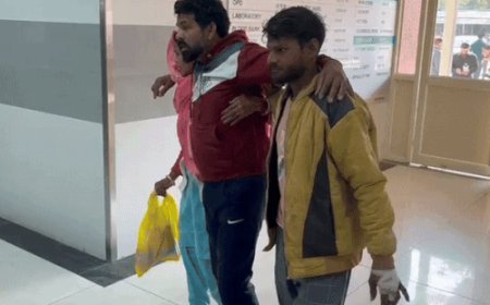 हिसार में आज से डॉक्टरों की अनिश्चितकालीन हड़ताल:हजारों मरीज परेशान, 128 डॉक्टर गैरहाजिर, 20 ही एक्सट्रा मिले, 25 को नोटिस