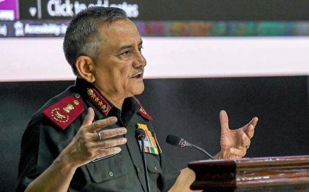 CDS Anil Chauhan ने Pakistan को दिया सख्त संदेश- ''बयानबाज़ी से नहीं, तैयारी और कार्रवाई से जीते जाते हैं युद्ध''