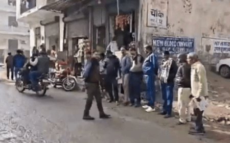 फरीदाबाद में सेल्समेन से डेढ़ लाख की लूट:हथियार दिखाकर डराया; पल्सर बाइक पर सवार होकर तीन नकाबपोश बदमाश फरार