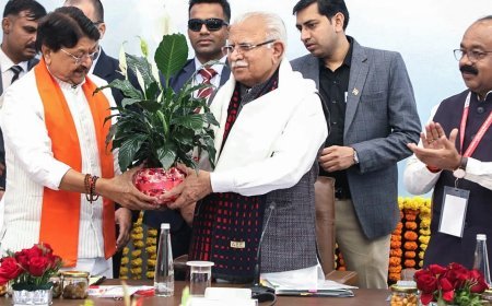 Manohar Lal ने मसौदा बिजली विधेयक पर सांसदों की समिति के साथ परामर्श किया