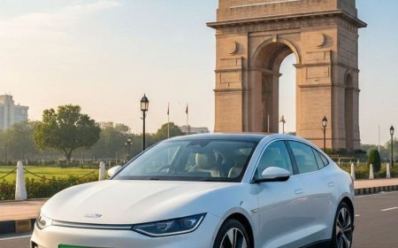 दिल्ली में ईवी पॉलिसी लाएगी सरकार, अप्रैल-2026 से लागू होगी:इलेक्ट्रिक वाहनों पर सब्सिडी मिलेगी, जगह-जगह चार्जिंग स्टेशन लगेंगे