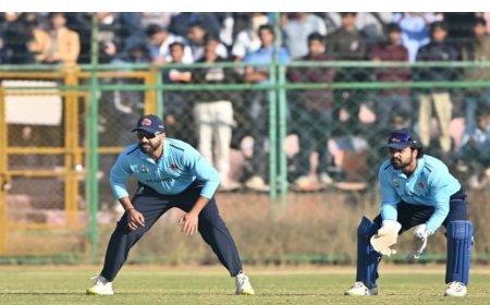Vijay Hazare Trophy: विराट-रोहित की वापसी, पर फैंस लाइव मैच से वंचित, बिना दर्शकों के होगा खेल