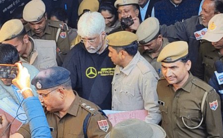 फिल्म डायरेक्टर विक्रम भट्ट और पत्नी को राहत नहीं:उदयपुर कोर्ट ने दूसरी जमानत याचिका भी खारिज की, अब जोधपुर हाइकोर्ट का करना पड़ेगा रूख