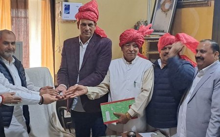 पानीपत में महाराजा सुरजमल का बलिदान दिवस मनाया:चित्र पर माल्यार्पण कर दी श्रद्धांजलि, जाट धर्मार्थ सभा की नई कार्यकारिणी ने ली शपथ