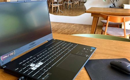 Tech Tips: लैपटॉप गर्म हो रहा है? जानें कब चार्जिंग पर रखना खतरनाक हो सकता है