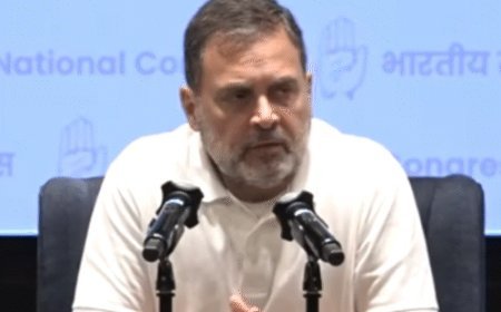 खड़गे बोले- मोदी को गांधी सरनेम से दिक्कत:राहुल बोले- मोदी वन मैन शो चला रहे, इसका फायदा 2-3 अरबपतियों को मिल रहा