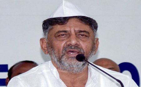 Kerala पर DK Shivakumar के बयान से भड़की BJP, पूछा- क्या प्रियंका गांधी सहमत हैं?