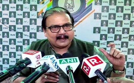 Bangladesh में हिंदुओं पर बढ़ती हिंसा, केंद्र की चुप्पी पर उठे सवाल, कड़ा संदेश जरूरी