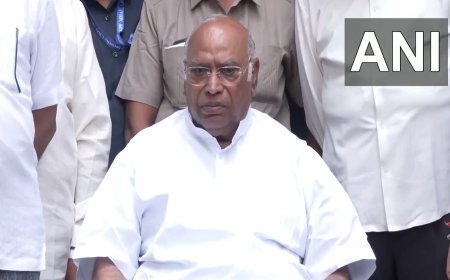 Kharge का केंद्र पर वार: बोले, BJP कर रही कुशासन, उम्मीद है 2026 में सुशासन देगी सरकार