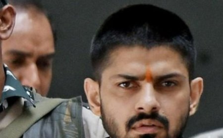 लॉरेंस के व्यापारियों को धमका कर वसूले 91 लाख पकड़े:इनोवा में रखकर जोधपुर से श्रीगंगानगर ला रहे थे; 10 पकड़े, थाने के आसपास नो एंट्री लगाई