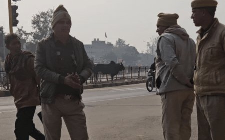 शहर में जगह-जगह पुलिस तैनात:शराब पीकर उत्पात मचाने वालों पर सख्त कार्रवाई, 10 बजे के बाद नहीं बजेगा म्यूजिक