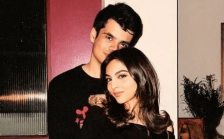 प्रियंका गांधी के बेटे रेहान वाड्रा की सगाई:फोटोग्राफी का शौक रखती हैं गर्लफ्रेंड अवीवा बेग; मां नंदिता ने कांग्रेस मुख्यालय डिजाइन किया